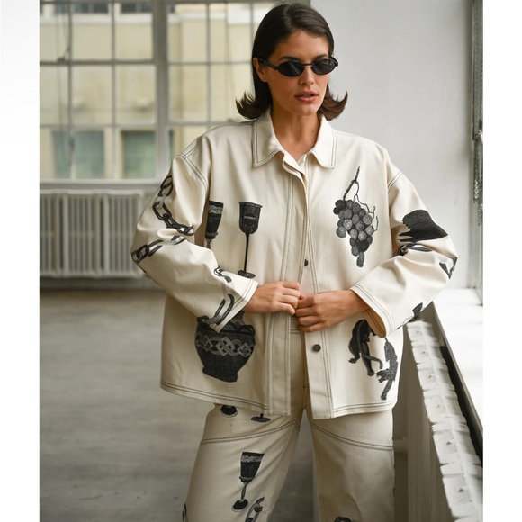 YLLW The Label Britton Canvas Chainlink Graphic Printed Artsy Jacket Small NEW